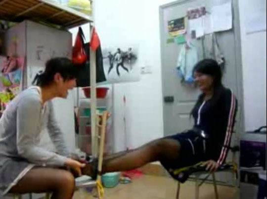 tk天堂免费挠脚心娱乐视频【TM-71】