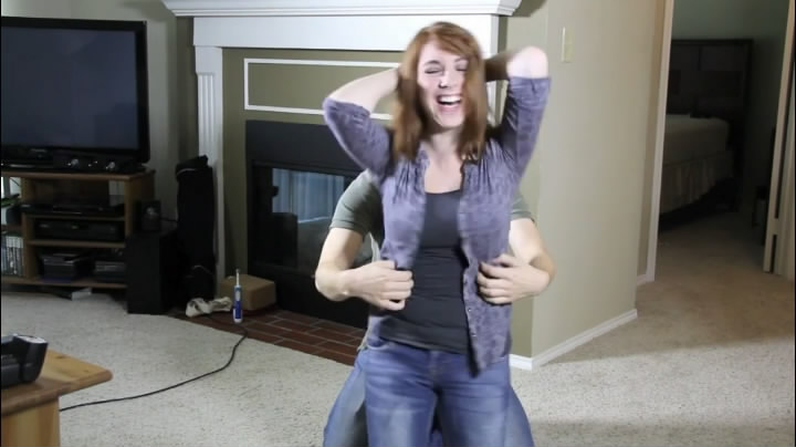 tk天堂免费挠脚心娱乐视频【TM-122】