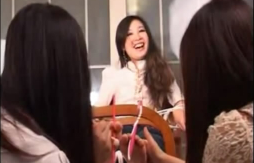 tk天堂挠脚心娱乐视频【K1110】